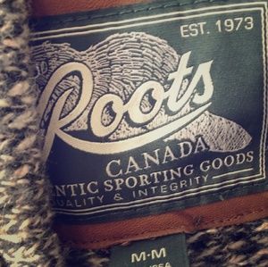 Roots Canada hooded Sweater